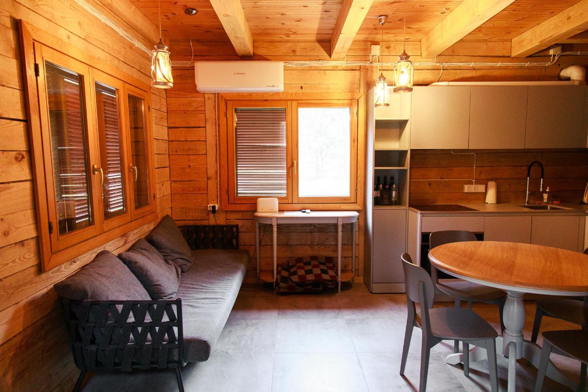 Roze Guest Houses Sklandas Bernāti 外观 照片