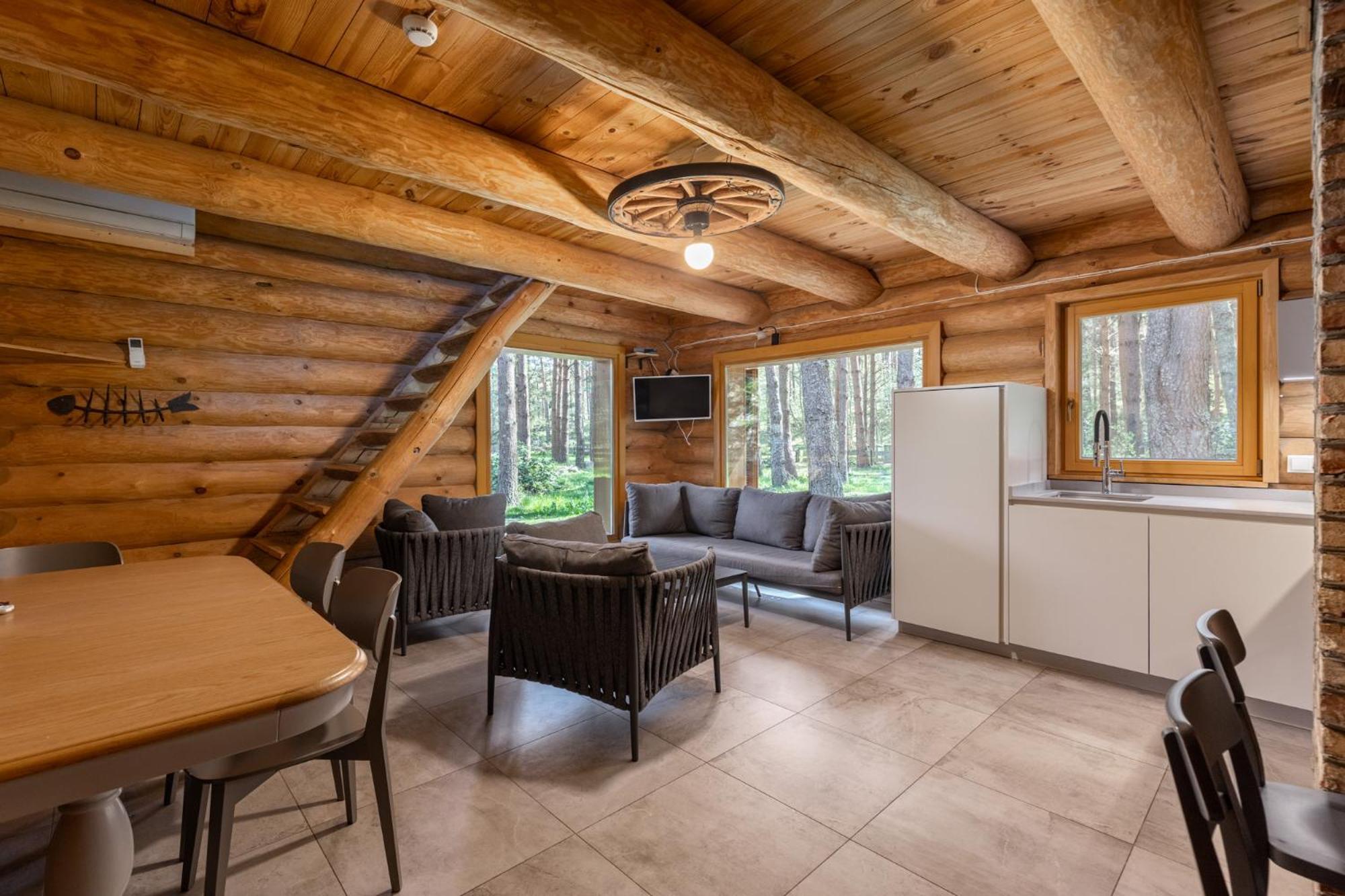 Roze Guest Houses Sklandas Bernāti 外观 照片
